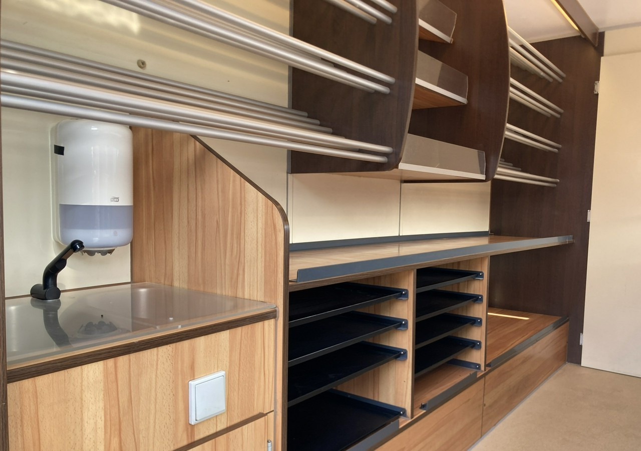 Camión tienda Renault Master Autosklep pieczywa Gastronomiczny Food Truck Foodtruck sklep BORCO20: foto 8