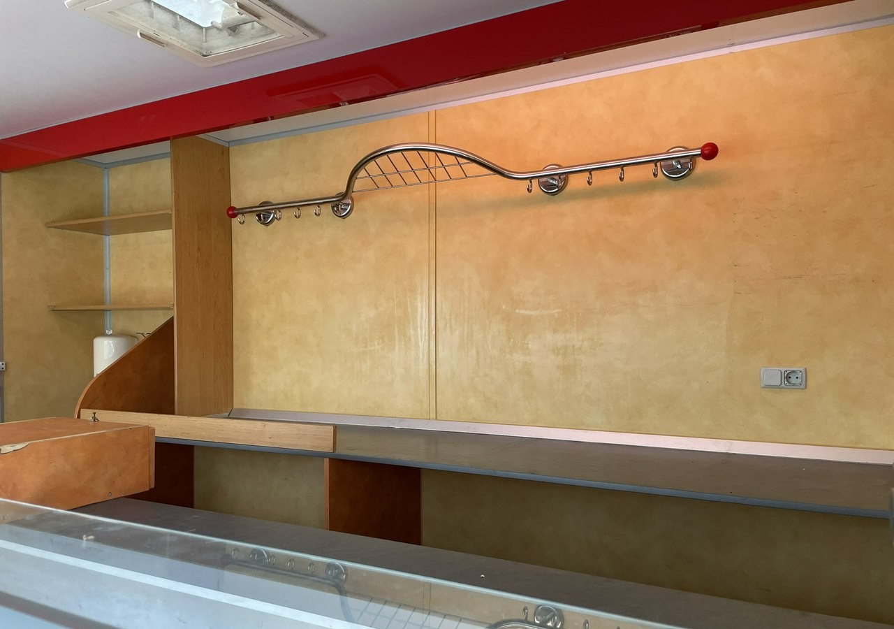 Renault Master Autosklep wędlin Gastronomiczna food truck foodtruck sklep Borco 201 - Camión tienda: foto 4 Renault Master Autosklep wędlin Gastronomiczna food truck foodtruck sklep Borco 201 - Camión tienda: foto 4