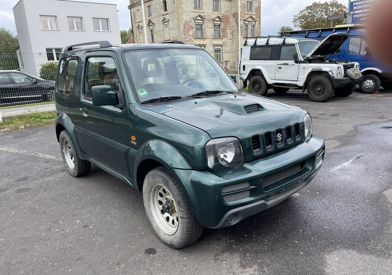 Suzuki Jimny Suzuki Jimny 1.5 Diesel 4X4 - SUV/ Todoterreno: foto 1 Suzuki Jimny Suzuki Jimny 1.5 Diesel 4X4 - SUV/ Todoterreno: foto 1