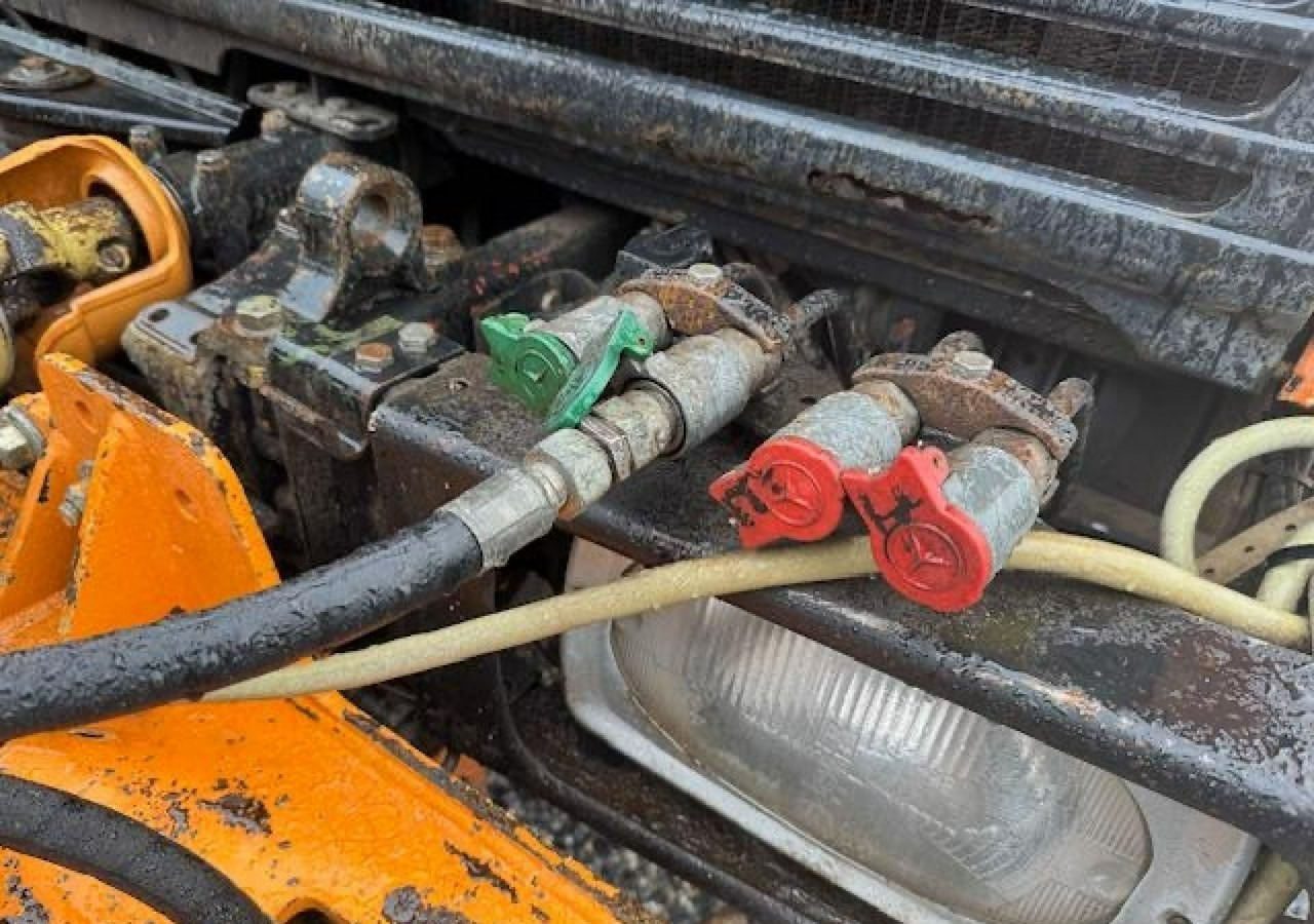 Inna Inny Unimog 1400 4X4 Kosiarka bijakowa teleskopowa - Vehículo municipal: foto 5 Inna Inny Unimog 1400 4X4 Kosiarka bijakowa teleskopowa - Vehículo municipal: foto 5