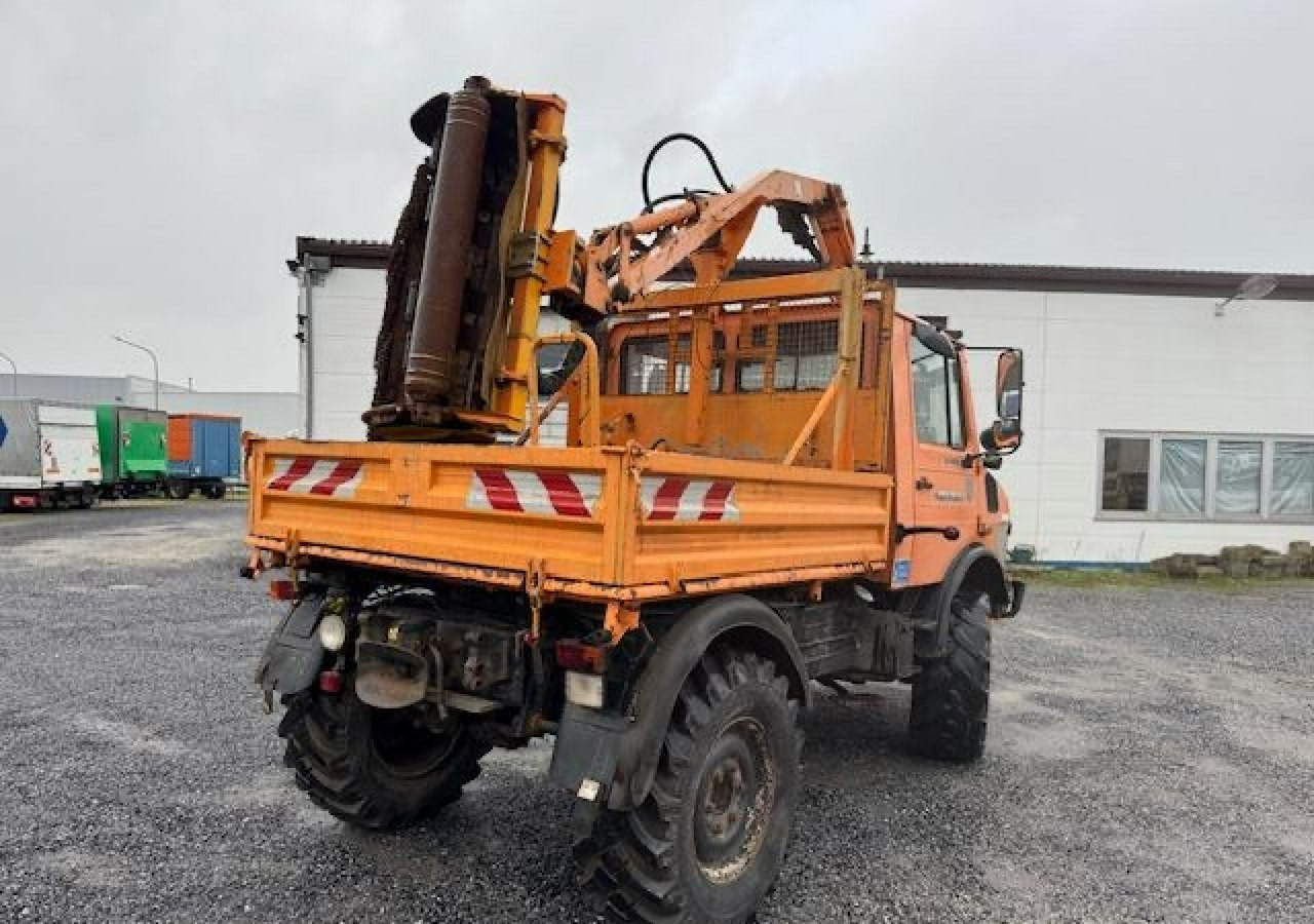Inna Inny Unimog 1400 4X4 Kosiarka bijakowa teleskopowa - Vehículo municipal: foto 2 Inna Inny Unimog 1400 4X4 Kosiarka bijakowa teleskopowa - Vehículo municipal: foto 2