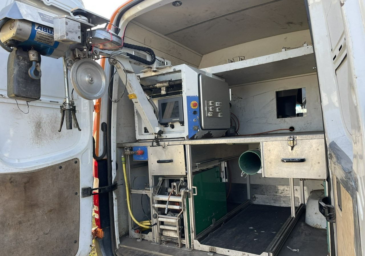 Mercedes-Benz Sprinter Sprinter Kanalizacja inspekcja kanałów wuko asenizacyjny Kamero wóz - Vehículo municipal, Furgón: foto 4 Mercedes-Benz Sprinter Sprinter Kanalizacja inspekcja kanałów wuko asenizacyjny Kamero wóz - Vehículo municipal, Furgón: foto 4