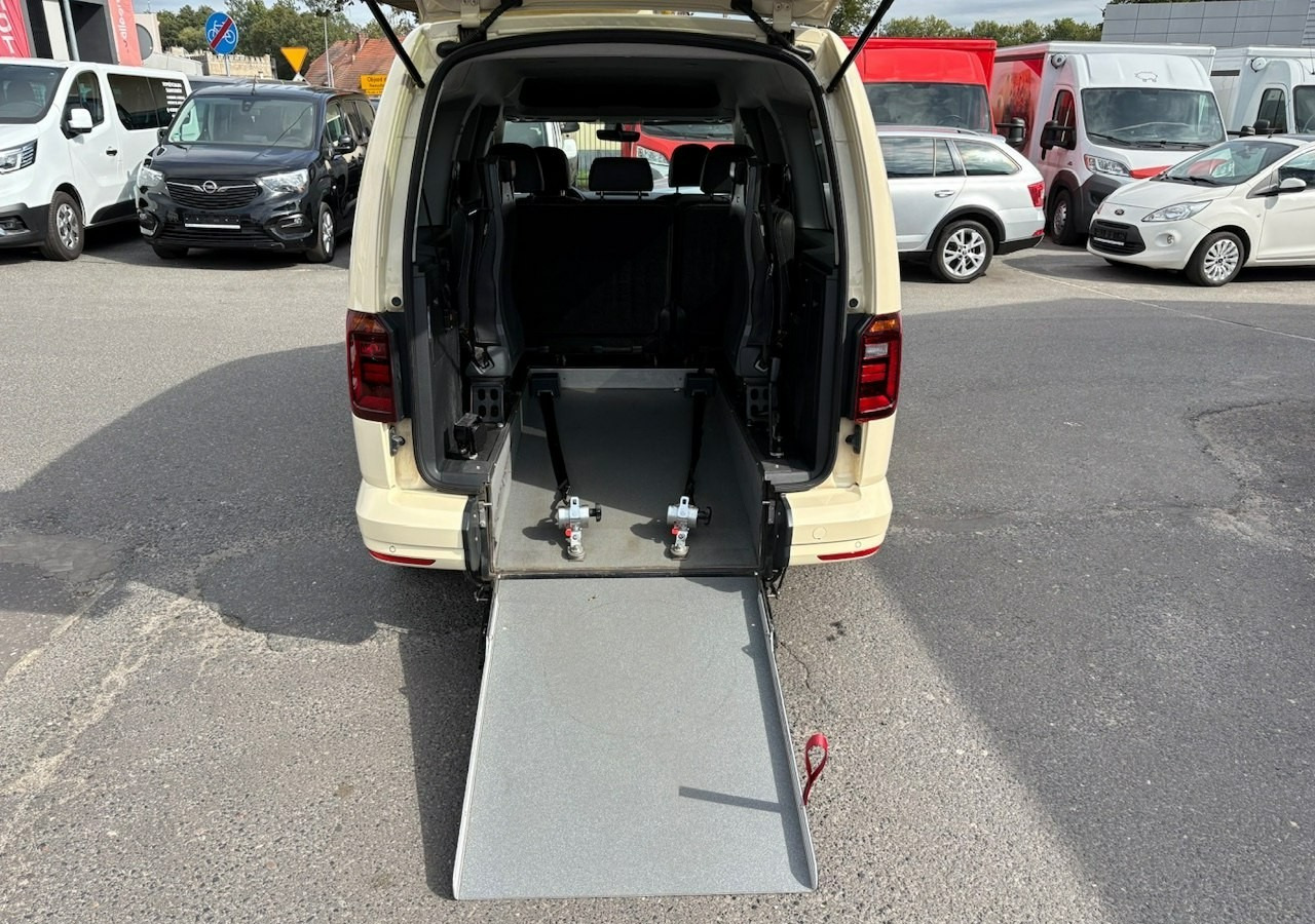 Volkswagen Caddy III Caddy 2.0-150 Niepełnosprawnych inwalida rampa Bogate wyposażeniePFR - Coche familiar: foto 5 Volkswagen Caddy III Caddy 2.0-150 Niepełnosprawnych inwalida rampa Bogate wyposażeniePFR - Coche familiar: foto 5