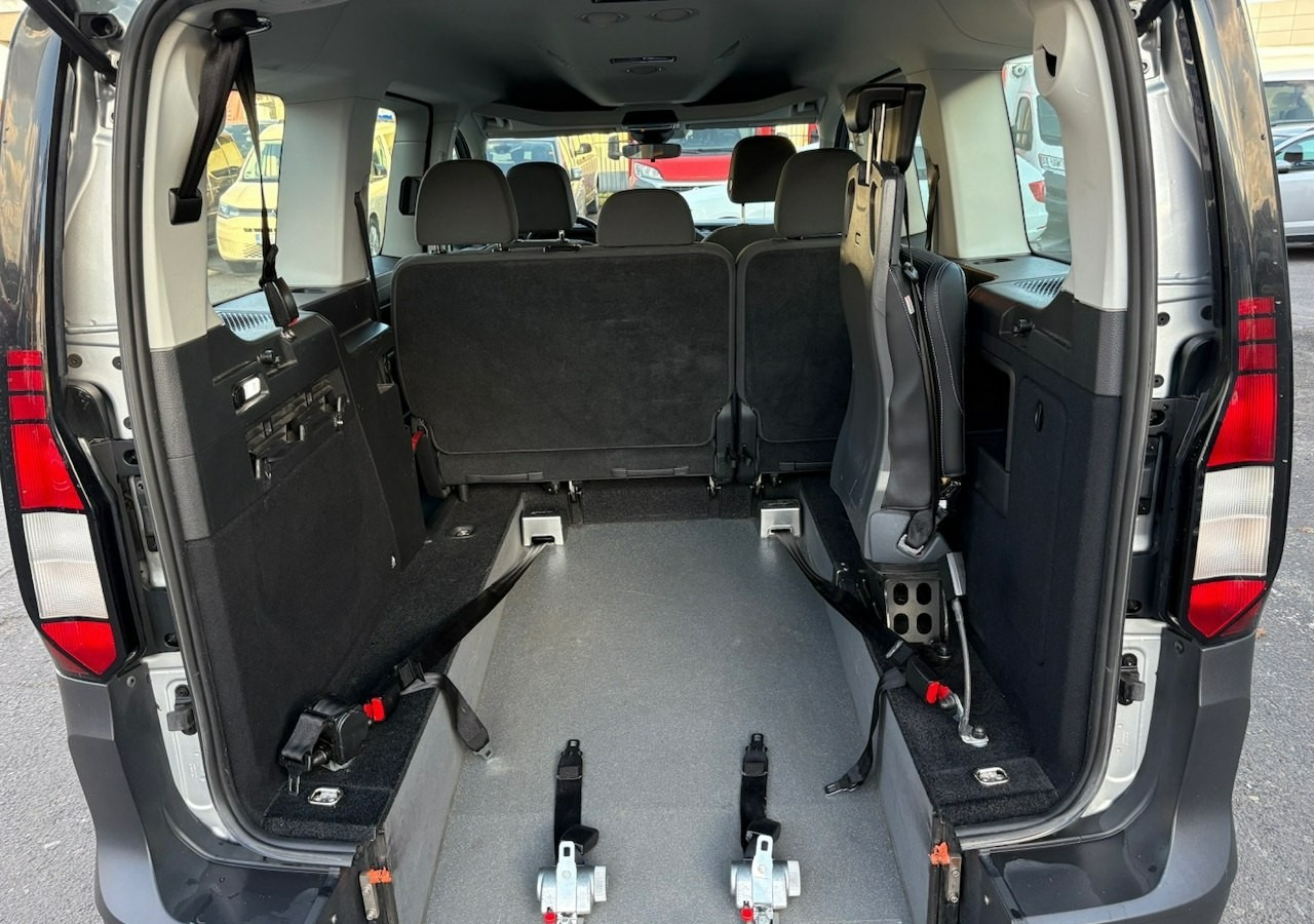 Volkswagen Caddy III Caddy 2.0TDI dla Niepełnosprawnych inwalida rampa Model 2022 PFRON - Coche familiar: foto 4 Volkswagen Caddy III Caddy 2.0TDI dla Niepełnosprawnych inwalida rampa Model 2022 PFRON - Coche familiar: foto 4