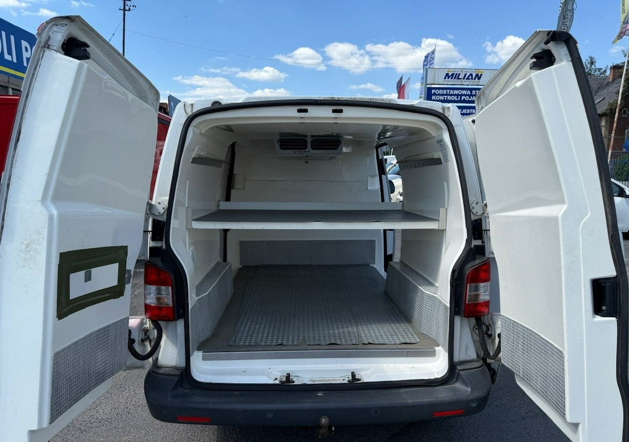 Volkswagen Transporter Transporter T5 LIFT 2.0-180 KM, DSG7 Chłodnia Konvekta Model 2012 - Furgoneta frigorifica: foto 1 Volkswagen Transporter Transporter T5 LIFT 2.0-180 KM, DSG7 Chłodnia Konvekta Model 2012 - Furgoneta frigorifica: foto 1