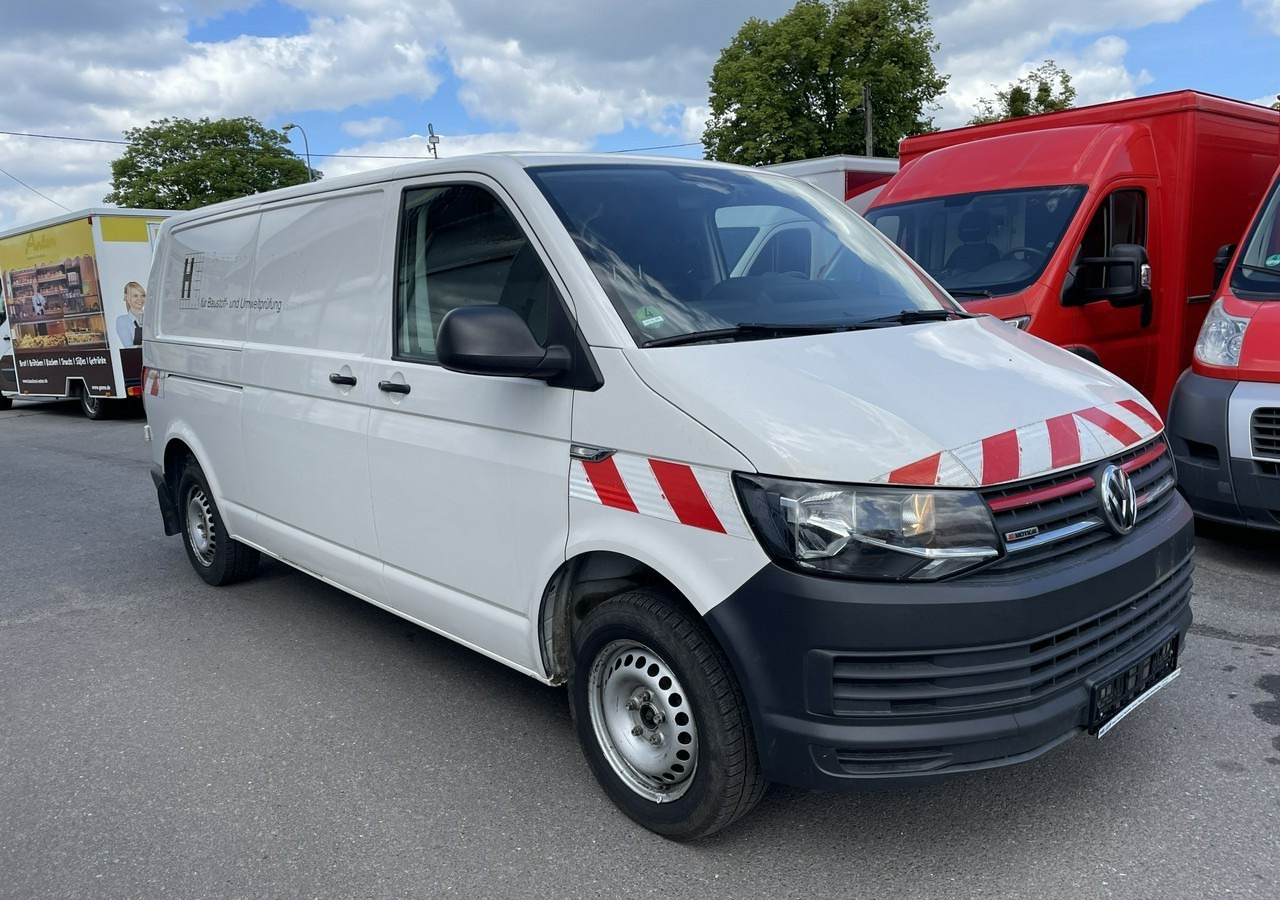 Volkswagen Transporter Volkswagen Transporter T6 Long 2.0-150KM 4X4 Klima Model 2018 - Furgón: foto 1 Volkswagen Transporter Volkswagen Transporter T6 Long 2.0-150KM 4X4 Klima Model 2018 - Furgón: foto 1
