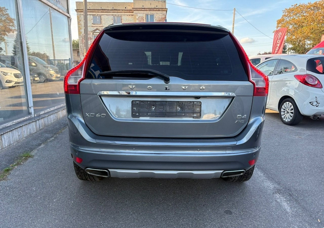 Volvo XC60 I Volvo XC 60 2,4 D4 AWD 190KM Summum Navi Panorama Skóry Kamera 2017 - SUV/ Todoterreno: foto 4 Volvo XC60 I Volvo XC 60 2,4 D4 AWD 190KM Summum Navi Panorama Skóry Kamera 2017 - SUV/ Todoterreno: foto 4