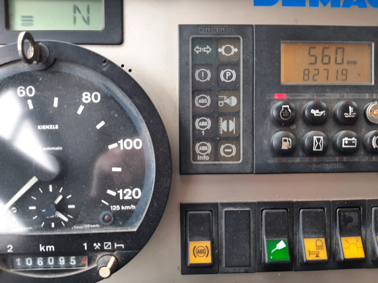 Autogrúa TEREX DEMAG AC100: foto 12