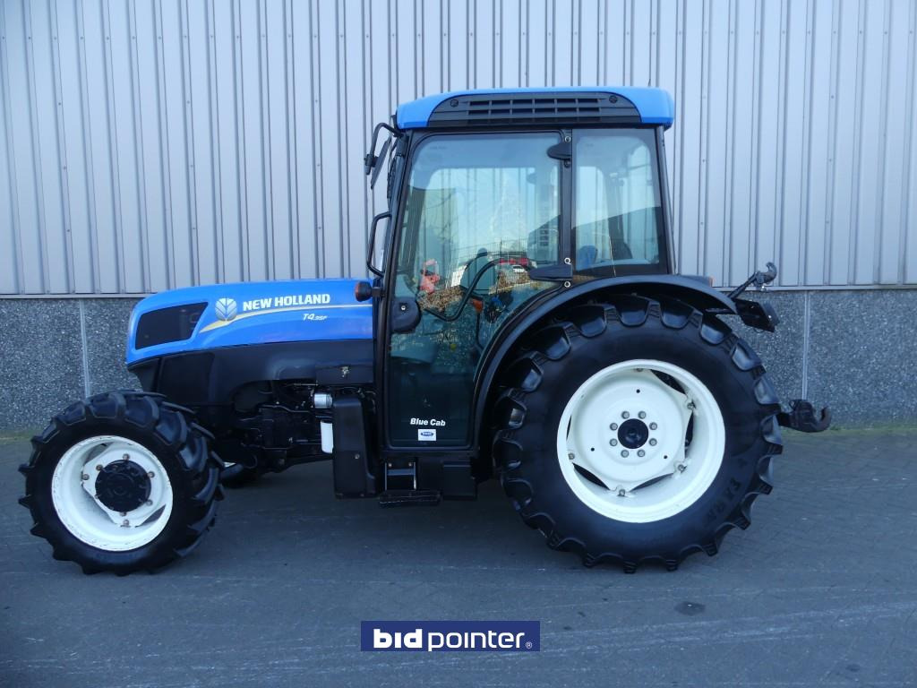 2012 New Holland T4.95F - Tractor: foto 2 2012 New Holland T4.95F - Tractor: foto 2