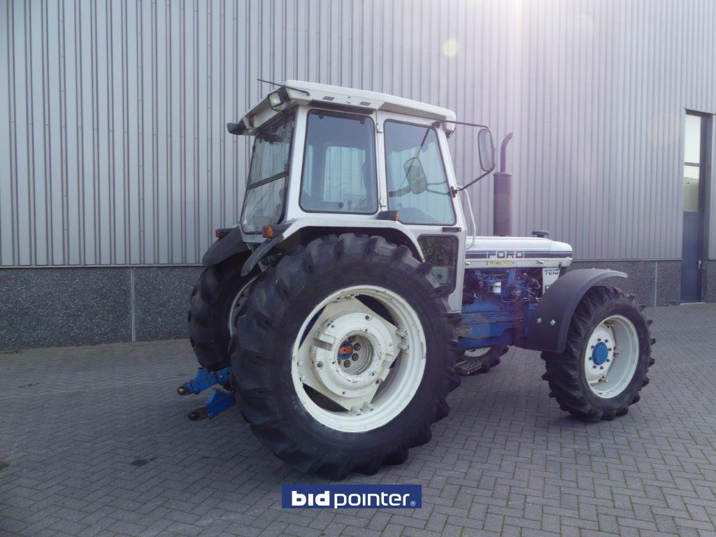 Tractor Ford 7810 Silver Jubilee: foto 20