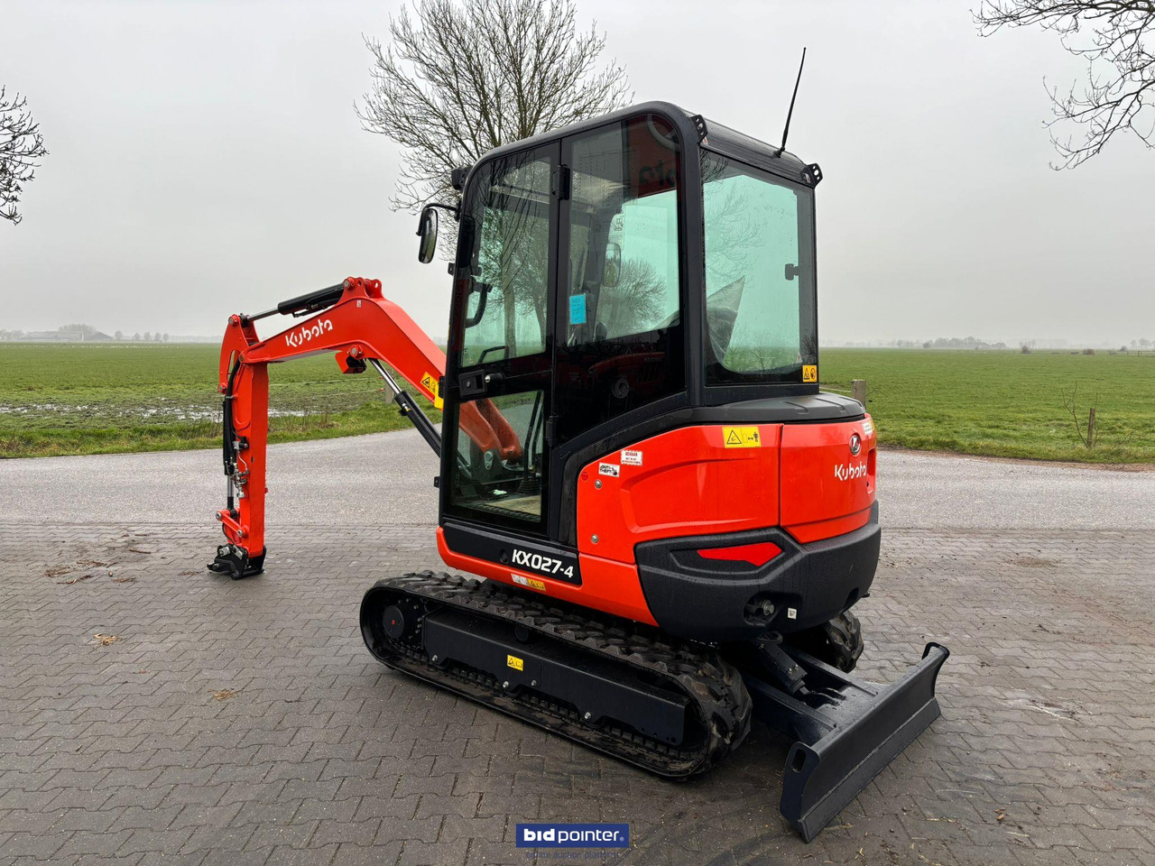 Kubota KX 027 - 4 GL minigraver - Miniexcavadora: foto 1 Kubota KX 027 - 4 GL minigraver - Miniexcavadora: foto 1