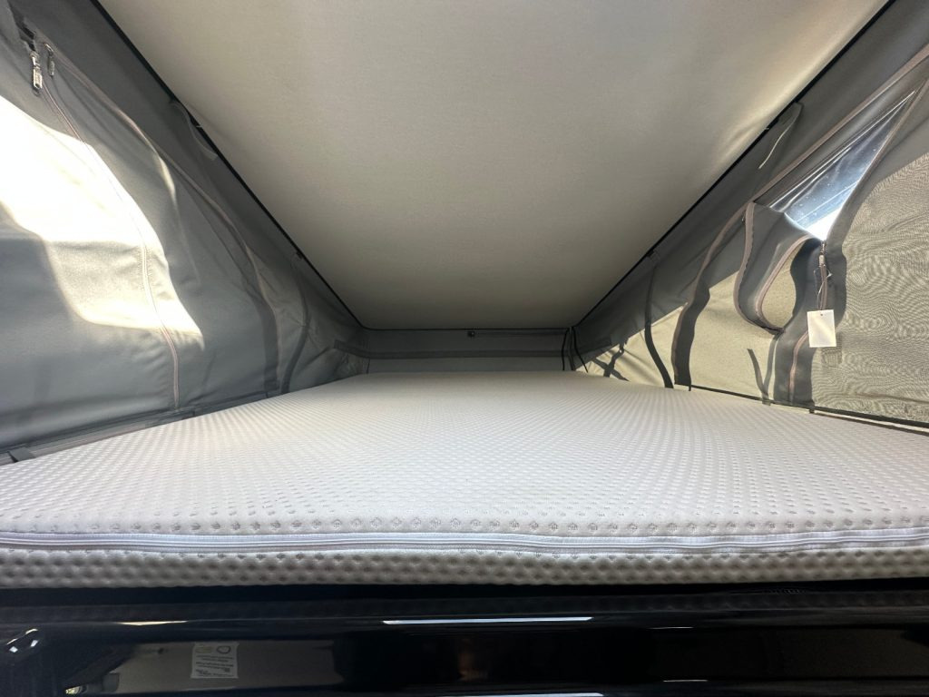Cámper nuevo CARADO CV 640 PRO CON TETTO A SOFFIETTO: foto 6