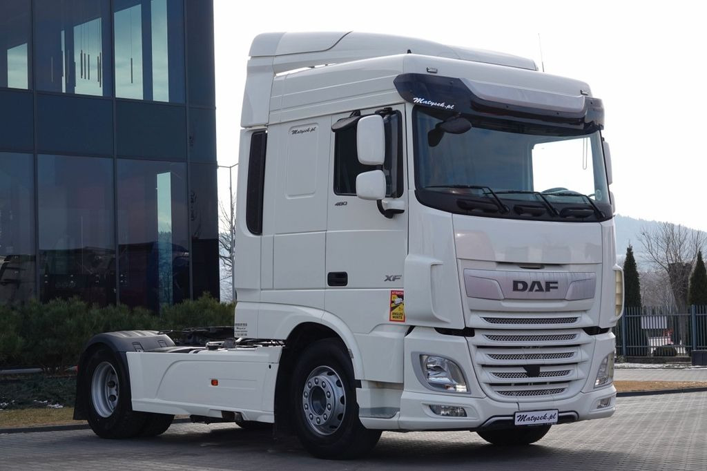 DAF XF 480 / RETARDER / HYDRAULIKA / FULL AIRMATIC / - Cabeza tractora: foto 1 DAF XF 480 / RETARDER / HYDRAULIKA / FULL AIRMATIC / - Cabeza tractora: foto 1