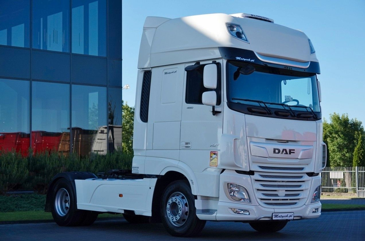 DAF XF 480 / SUPER SPACE CAB / I-PARK COOL / OPONY - Cabeza tractora: foto 2 DAF XF 480 / SUPER SPACE CAB / I-PARK COOL / OPONY - Cabeza tractora: foto 2