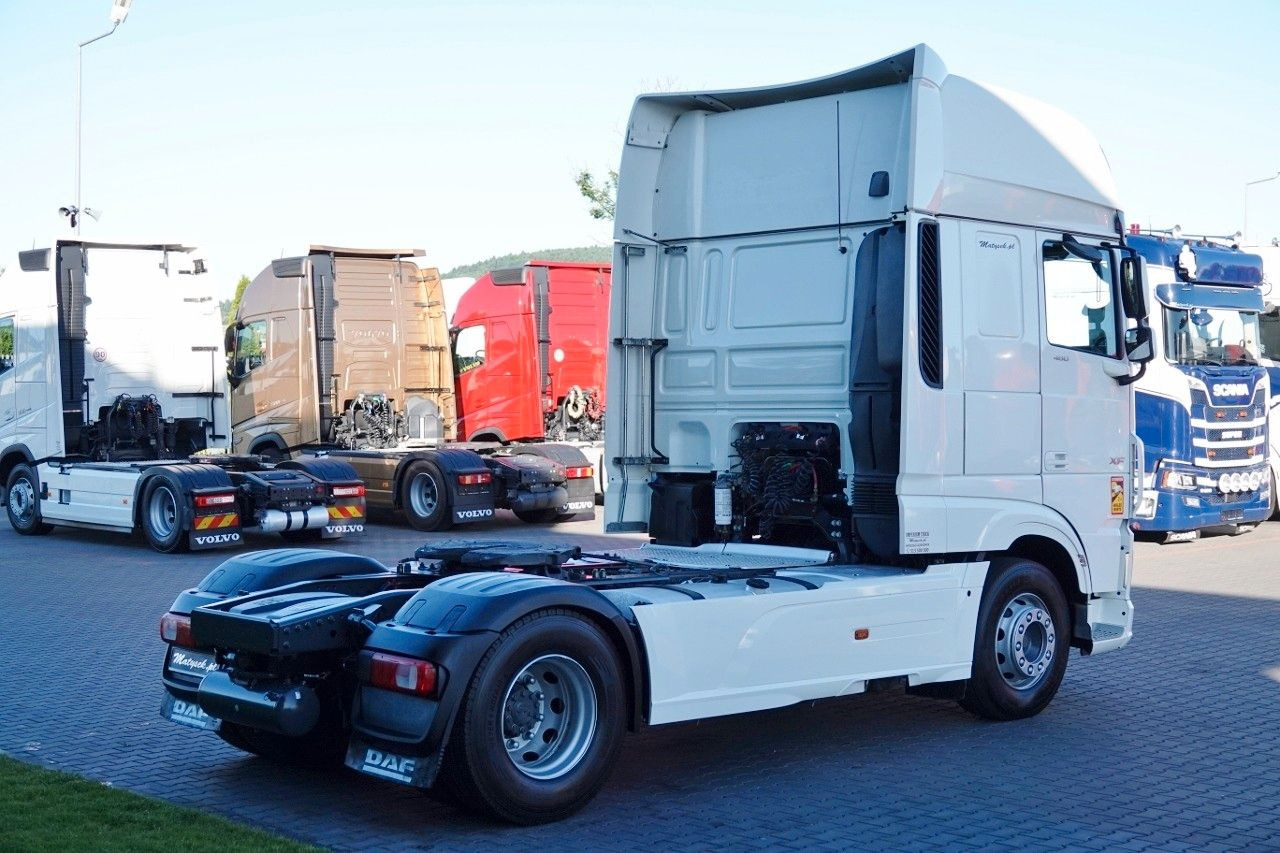 DAF XF 480 / SUPER SPACE CAB / I-PARK COOL / OPONY - Cabeza tractora: foto 5 DAF XF 480 / SUPER SPACE CAB / I-PARK COOL / OPONY - Cabeza tractora: foto 5