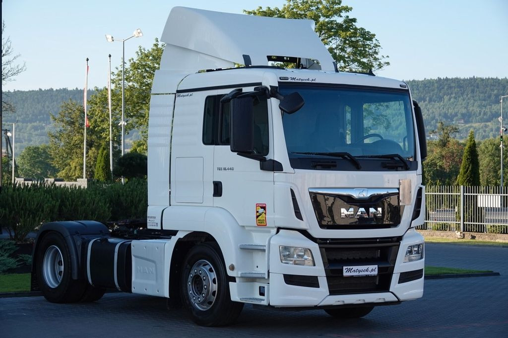 MAN TGS 18.440 / 13L / NISKA KABINA / WAGA: 6900 / M - Cabeza tractora: foto 2 MAN TGS 18.440 / 13L / NISKA KABINA / WAGA: 6900 / M - Cabeza tractora: foto 2