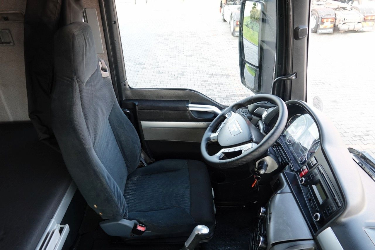 Cabeza tractora MAN TGX 18.480 / HYDRAULIKA / RETARDER / MANUAL /  N: foto 13 Cabeza tractora MAN TGX 18.480 / HYDRAULIKA / RETARDER / MANUAL /  N: foto 13