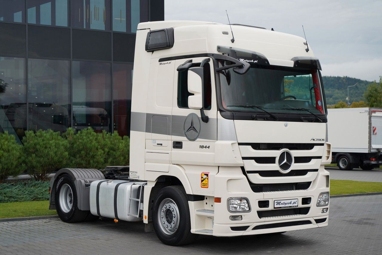 Mercedes-Benz ACTROS 1844 / HYDRAULIKA / 2010 / - Cabeza tractora: foto 1 Mercedes-Benz ACTROS 1844 / HYDRAULIKA / 2010 / - Cabeza tractora: foto 1