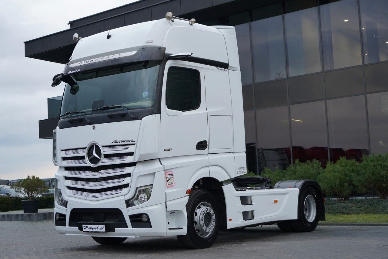 Mercedes-Benz ACTROS L 1851 / GIGA SPACE / RETARDER / 2022 R - Cabeza tractora: foto 5 Mercedes-Benz ACTROS L 1851 / GIGA SPACE / RETARDER / 2022 R - Cabeza tractora: foto 5