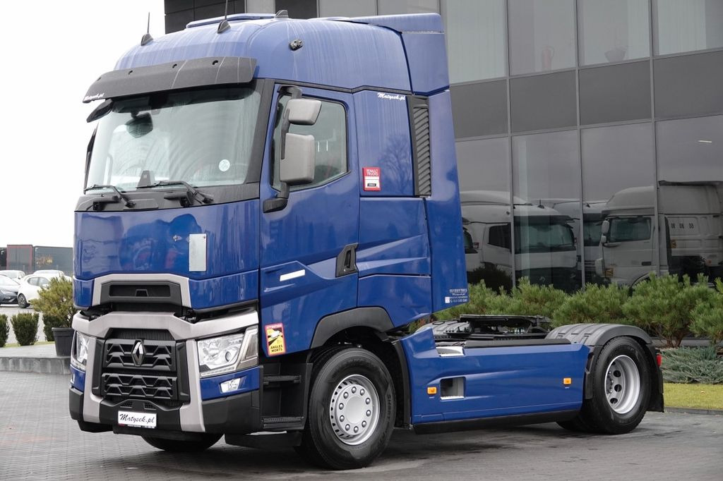 Renault T 520 / RETARDER / I-PARK COOL / HIGH CAB / 11. Renault T 520 / RETARDER / I-PARK COOL / HIGH CAB / 11. - Cabeza tractora: foto 2 Renault T 520 / RETARDER / I-PARK COOL / HIGH CAB / 11. Renault T 520 / RETARDER / I-PARK COOL / HIGH CAB / 11. - Cabeza tractora: foto 2