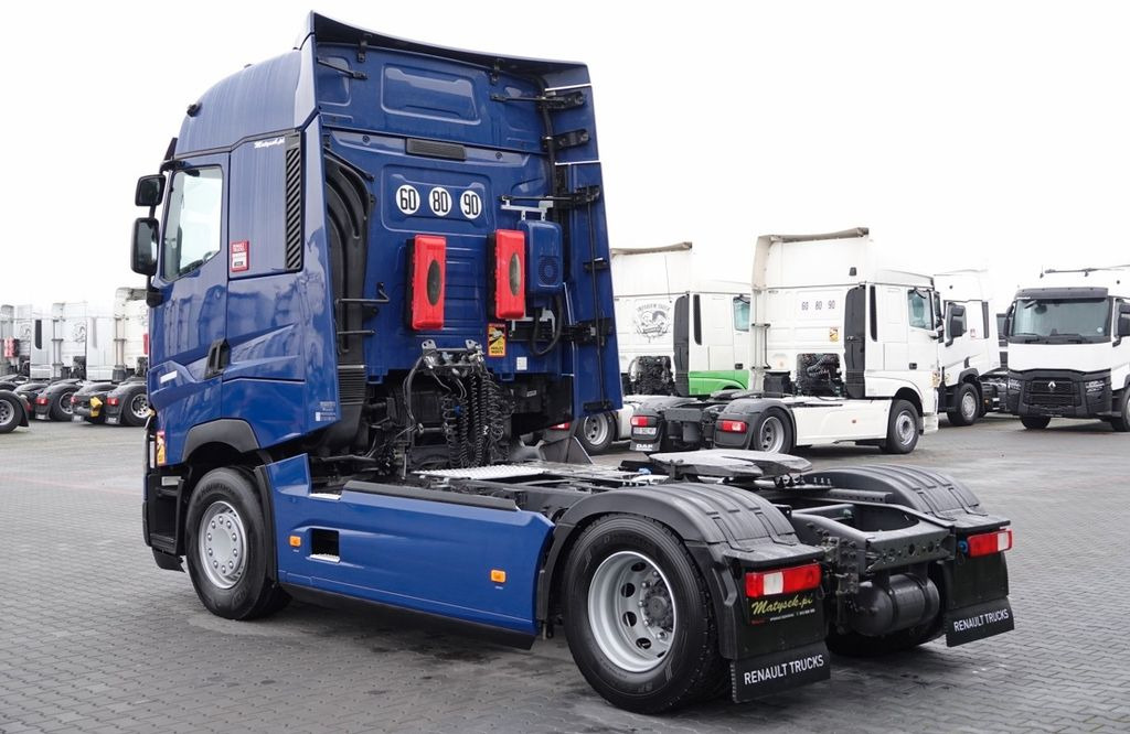 Renault T 520 / RETARDER / I-PARK COOL / HIGH CAB / 11. Renault T 520 / RETARDER / I-PARK COOL / HIGH CAB / 11. - Cabeza tractora: foto 4 Renault T 520 / RETARDER / I-PARK COOL / HIGH CAB / 11. Renault T 520 / RETARDER / I-PARK COOL / HIGH CAB / 11. - Cabeza tractora: foto 4
