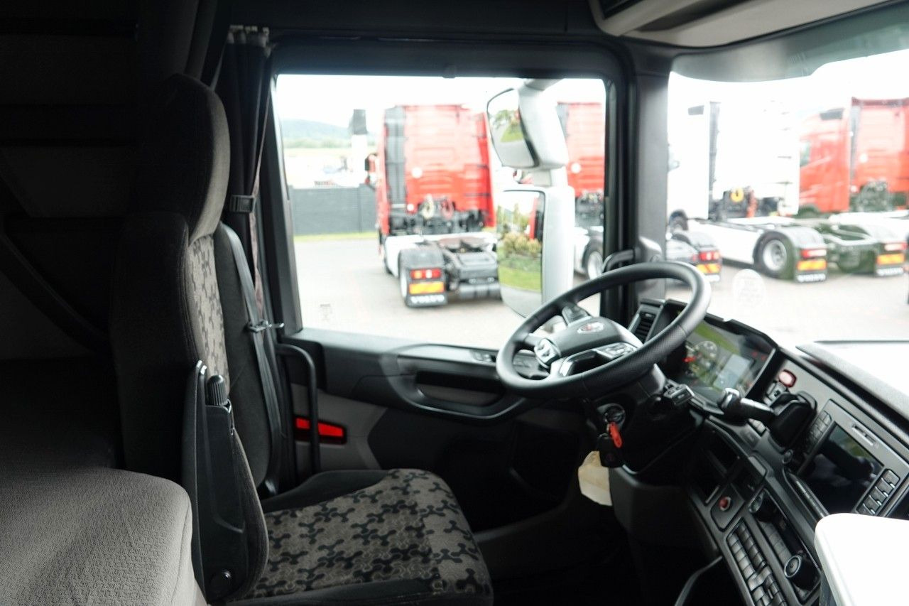 Arrendamiento de  Scania R 450 / RETARDER / NISKA KABINA / EKSPRES /  PO Scania R 450 / RETARDER / NISKA KABINA / EKSPRES /  PO: foto 17