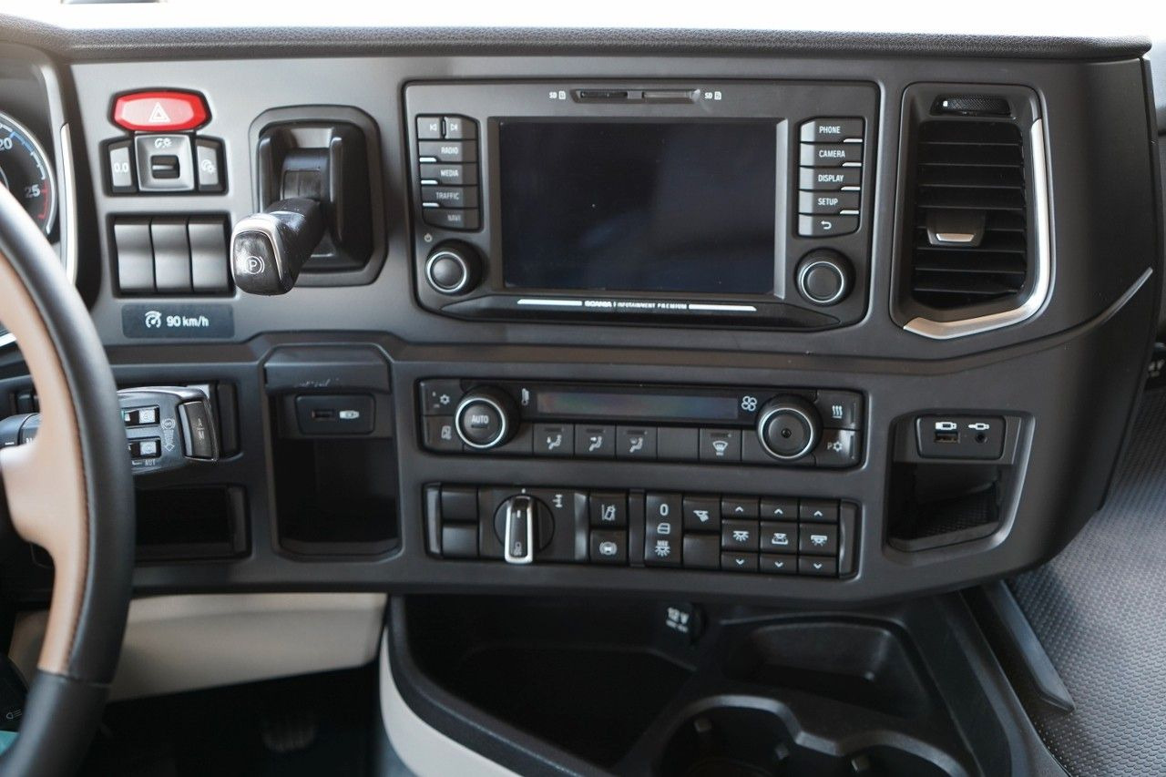 Arrendamiento de Scania S 500 / RETARDER / I-PARK COOL / FULL AIRMATIC Scania S 500 / RETARDER / I-PARK COOL / FULL AIRMATIC: foto 15 Arrendamiento de Scania S 500 / RETARDER / I-PARK COOL / FULL AIRMATIC Scania S 500 / RETARDER / I-PARK COOL / FULL AIRMATIC: foto 15