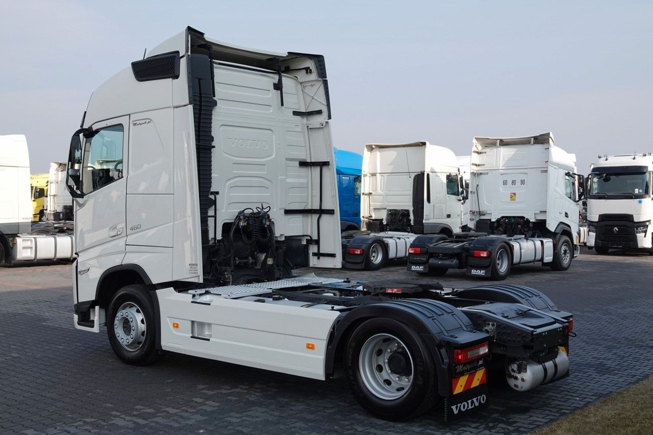 Volvo FH 460 / 2023 ROK / 90 TYS.KM. / NOWY / ZBIORNI Volvo FH 460 / PO ZŁOTYM KONTRAKCIE SERWISOWYM - Cabeza tractora: foto 4 Volvo FH 460 / 2023 ROK / 90 TYS.KM. / NOWY / ZBIORNI Volvo FH 460 / PO ZŁOTYM KONTRAKCIE SERWISOWYM - Cabeza tractora: foto 4