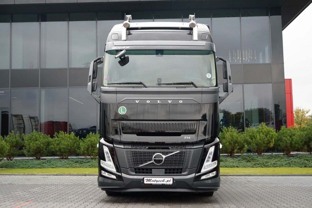 Volvo FH 500 / 2025 ROK / 88 TYS KM / XXL / I-SHIFT - Cabeza tractora: foto 4 Volvo FH 500 / 2025 ROK / 88 TYS KM / XXL / I-SHIFT - Cabeza tractora: foto 4