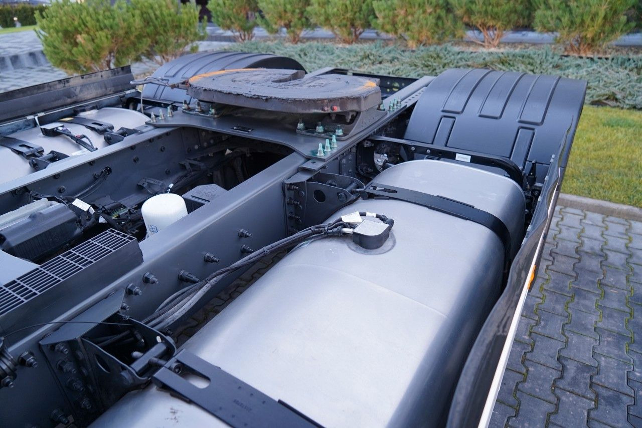 Arrendamiento de Volvo FH 500 AERO / 2025 ROK / I-SAVE / XXL / GWARANC Volvo FH 500 AERO / 2025 ROK / I-SAVE / XXL / GWARANC: foto 12 Arrendamiento de Volvo FH 500 AERO / 2025 ROK / I-SAVE / XXL / GWARANC Volvo FH 500 AERO / 2025 ROK / I-SAVE / XXL / GWARANC: foto 12