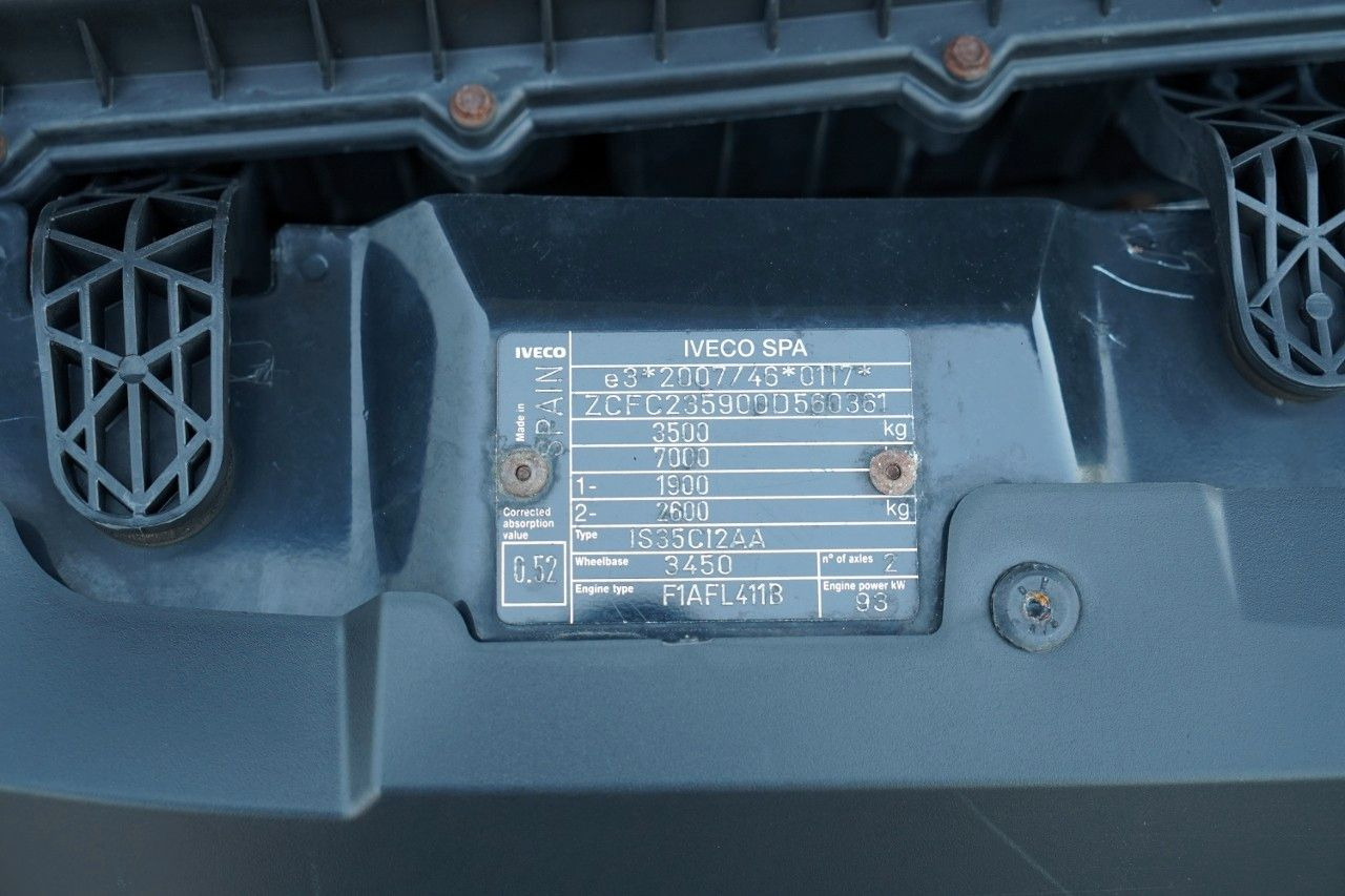 Furgoneta frigorifica Iveco DAILY 35-130 / CHŁODNIA / AGREGAT CARRIER PULSOR: foto 39 Furgoneta frigorifica Iveco DAILY 35-130 / CHŁODNIA / AGREGAT CARRIER PULSOR: foto 39