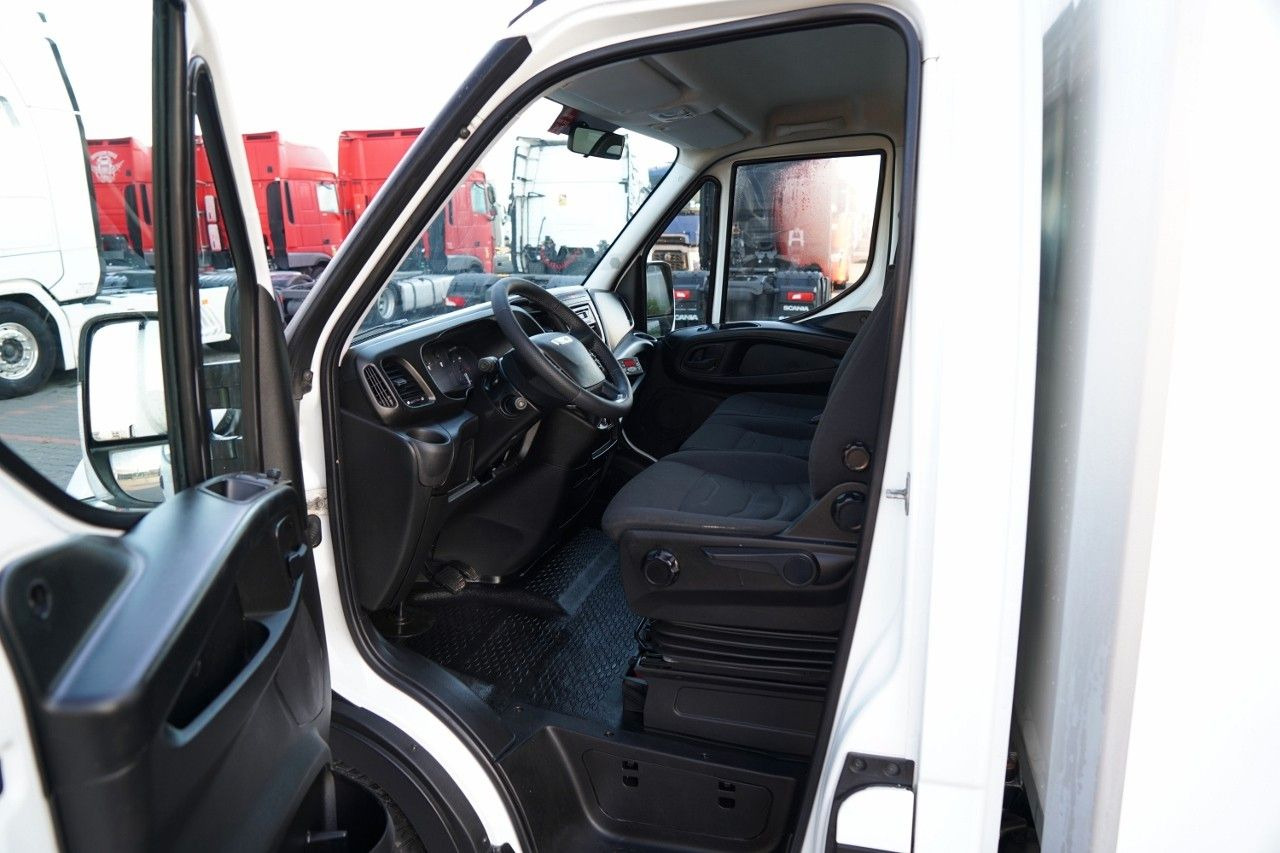 Furgoneta frigorifica Iveco DAILY 35-130 / CHŁODNIA / AGREGAT CARRIER PULSOR: foto 26 Furgoneta frigorifica Iveco DAILY 35-130 / CHŁODNIA / AGREGAT CARRIER PULSOR: foto 26