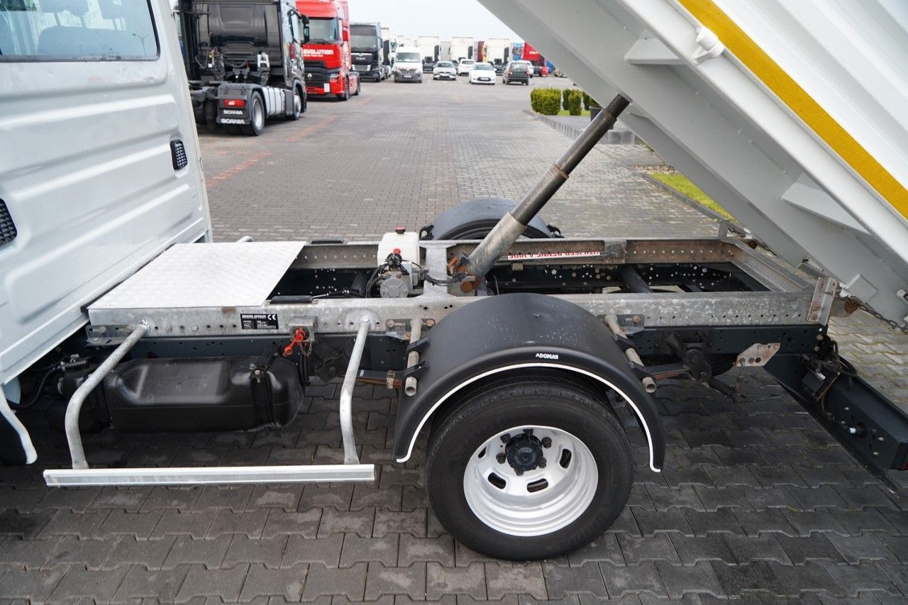 Iveco DAILY 35-130 / WYWROTKA TYLNOZSYPOWA / BLIŹNIAK - Furgoneta basculante: foto 5 Iveco DAILY 35-130 / WYWROTKA TYLNOZSYPOWA / BLIŹNIAK - Furgoneta basculante: foto 5
