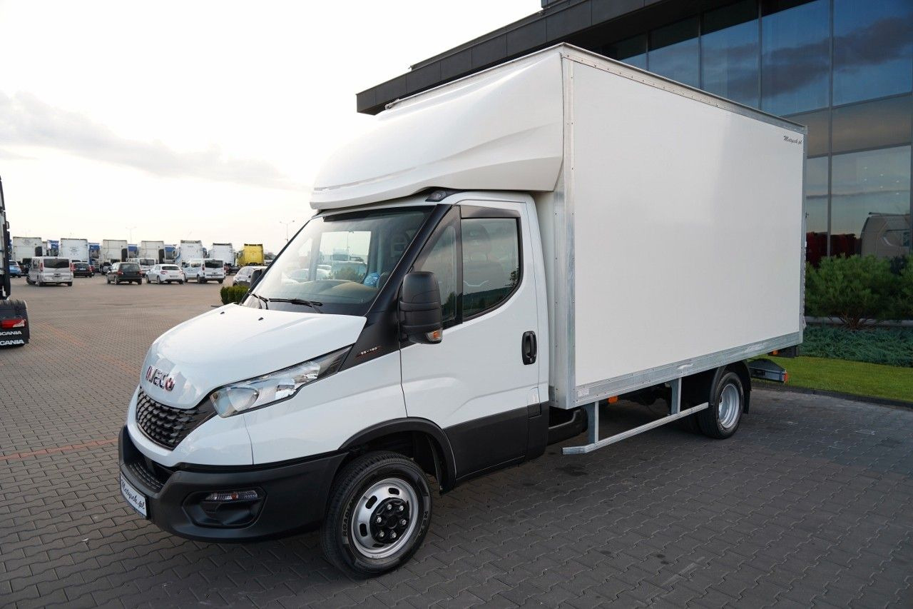Iveco DAILY 35-160 / KONTENER / BLIŹNIAK / WINDA DHOLL - Furgoneta frigorifica: foto 5 Iveco DAILY 35-160 / KONTENER / BLIŹNIAK / WINDA DHOLL - Furgoneta frigorifica: foto 5