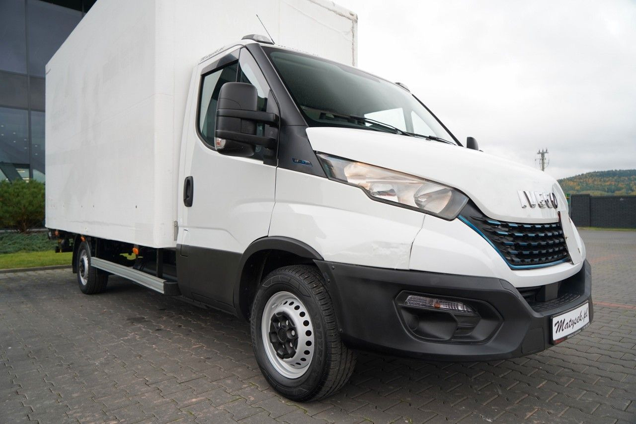 Furgoneta frigorifica Iveco DAILY 35-NP / CNG / KONTENER / MANUAL / WINDA P: foto 9