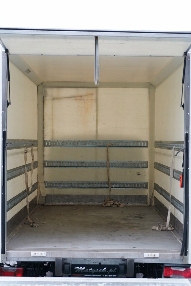 Furgoneta frigorifica Iveco DAILY 35-NP / CNG / KONTENER / MANUAL / WINDA P: foto 23