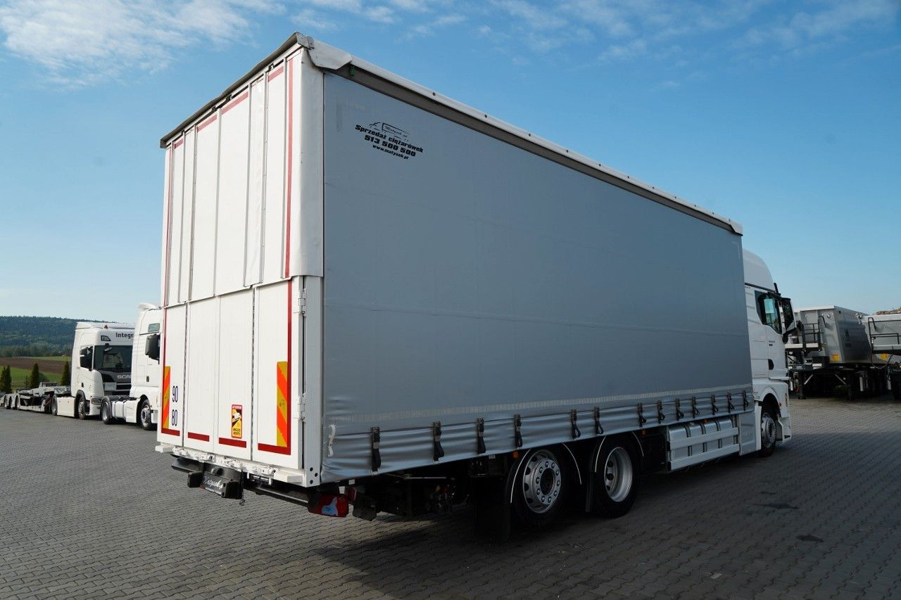 MAN TGX 26.470 / 6x2 / FIRANKA / SOLÓWKA / 6x2 / 12 - Camión lona: foto 5 MAN TGX 26.470 / 6x2 / FIRANKA / SOLÓWKA / 6x2 / 12 - Camión lona: foto 5