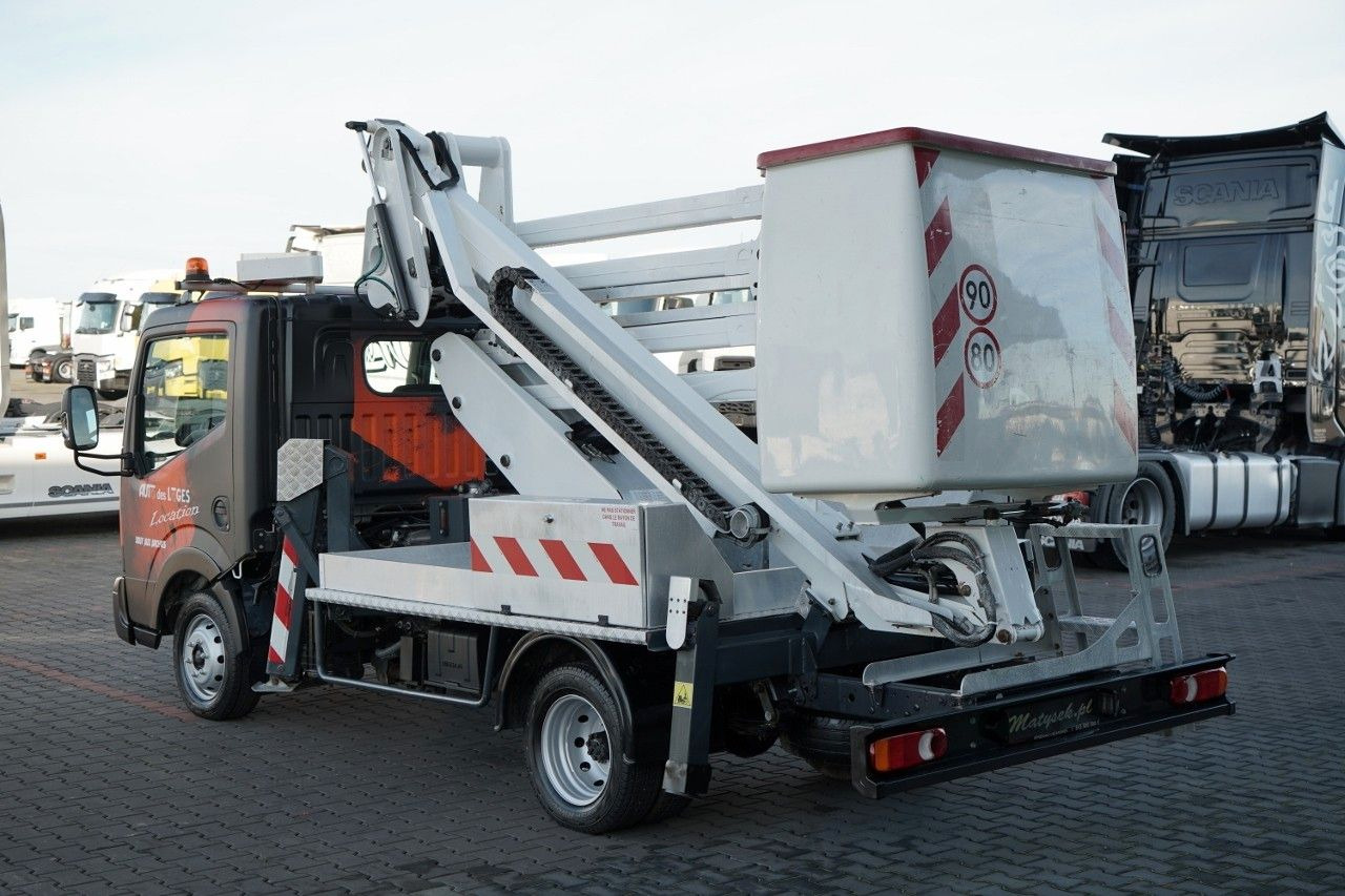 Camión con plataforma elevadora Nissan CABSTAR / ZWYŻKA 16,3 METRÓW / BLIŹNIAK / UDŹWIG: foto 13 Camión con plataforma elevadora Nissan CABSTAR / ZWYŻKA 16,3 METRÓW / BLIŹNIAK / UDŹWIG: foto 13