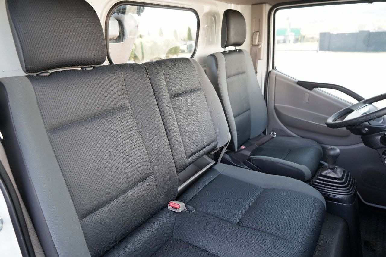 Camión con plataforma elevadora Nissan CABSTAR / ZWYŻKA 16,3 METRÓW / BLIŹNIAK / UDŹWIG: foto 42 Camión con plataforma elevadora Nissan CABSTAR / ZWYŻKA 16,3 METRÓW / BLIŹNIAK / UDŹWIG: foto 42