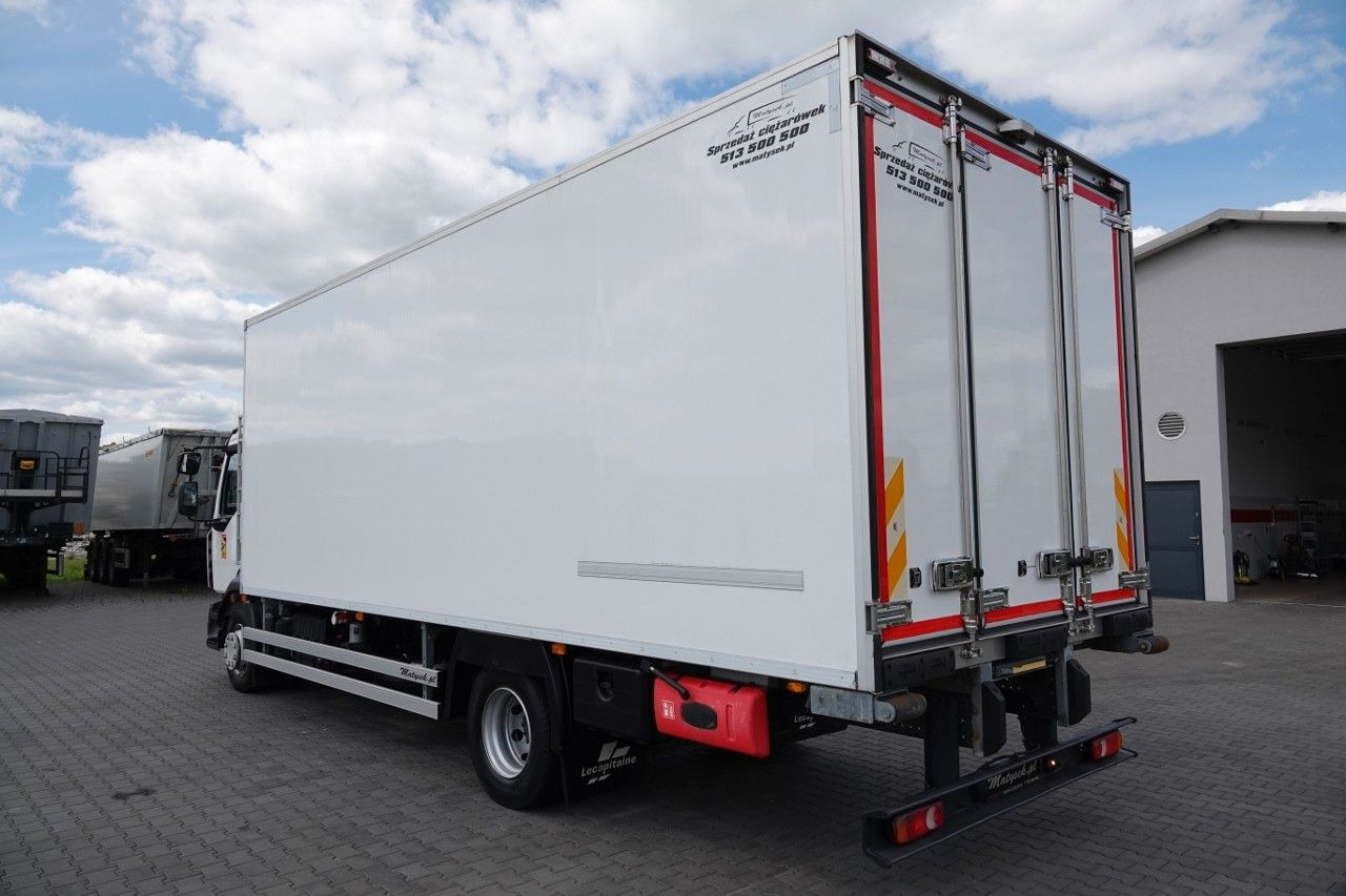 Renault D 16 260 / 4X2 / REFRIDGERATOR - 6,8 M / BI TEMP - Camión frigorífico: foto 2 Renault D 16 260 / 4X2 / REFRIDGERATOR - 6,8 M / BI TEMP - Camión frigorífico: foto 2