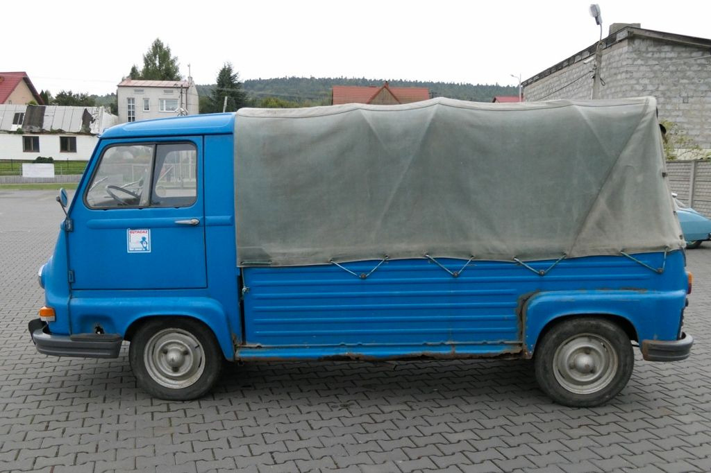 Renault R 21 ESTAFETTE 1000 / OLDTIMER - Minibús, Furgoneta de pasajeros: foto 5 Renault R 21 ESTAFETTE 1000 / OLDTIMER - Minibús, Furgoneta de pasajeros: foto 5