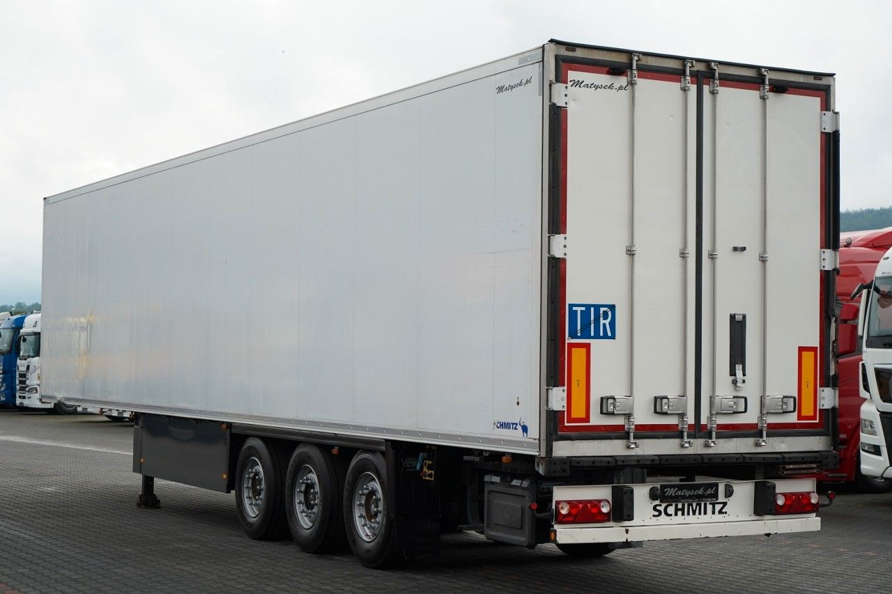 Schmitz Cargobull CHŁODNIA / THERMO KING SLX 300 / HAKÓWKA / HAKOW - Semirremolque frigorífico: foto 3 Schmitz Cargobull CHŁODNIA / THERMO KING SLX 300 / HAKÓWKA / HAKOW - Semirremolque frigorífico: foto 3