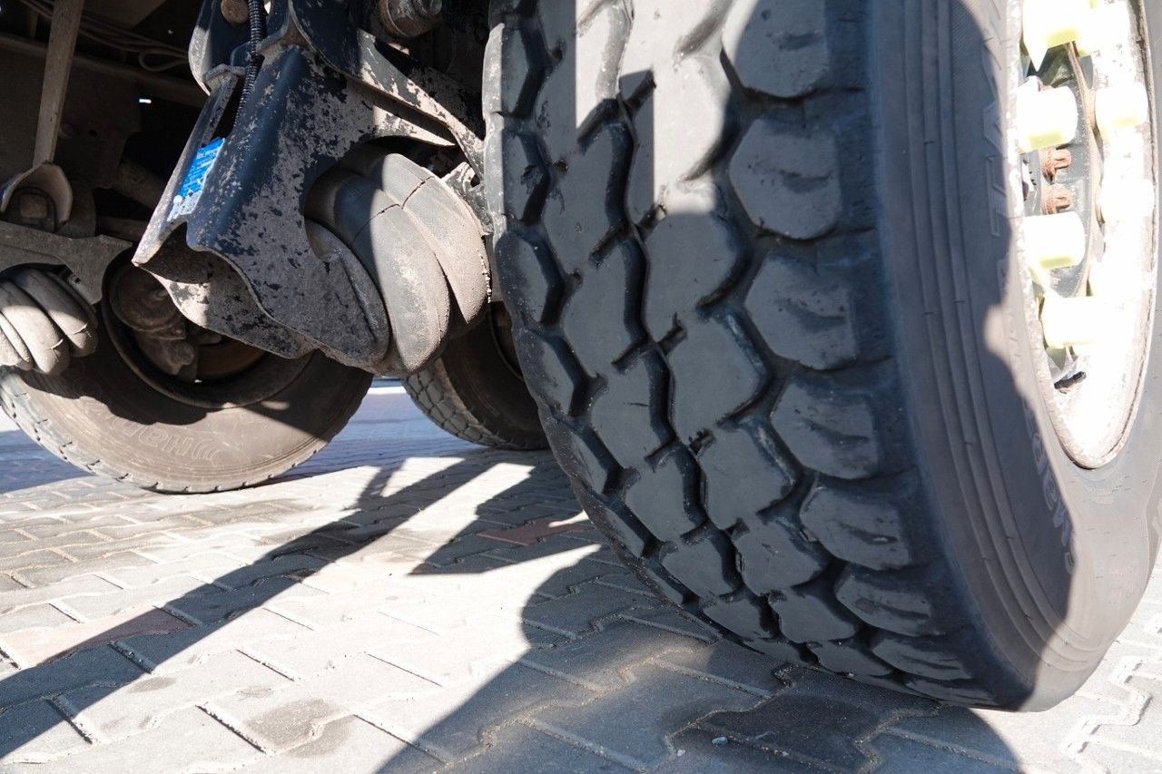 Semirremolque volquete Schmitz Cargobull WYWROTKA 30 m3 / STALOWA / RYNNA WANNA HP / OŚ P: foto 13 Semirremolque volquete Schmitz Cargobull WYWROTKA 30 m3 / STALOWA / RYNNA WANNA HP / OŚ P: foto 13