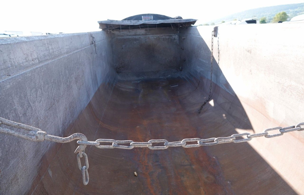 Semirremolque volquete Schmitz Cargobull WYWROTKA 30 m3 / STALOWA / RYNNA WANNA HP / OŚ P: foto 18 Semirremolque volquete Schmitz Cargobull WYWROTKA 30 m3 / STALOWA / RYNNA WANNA HP / OŚ P: foto 18