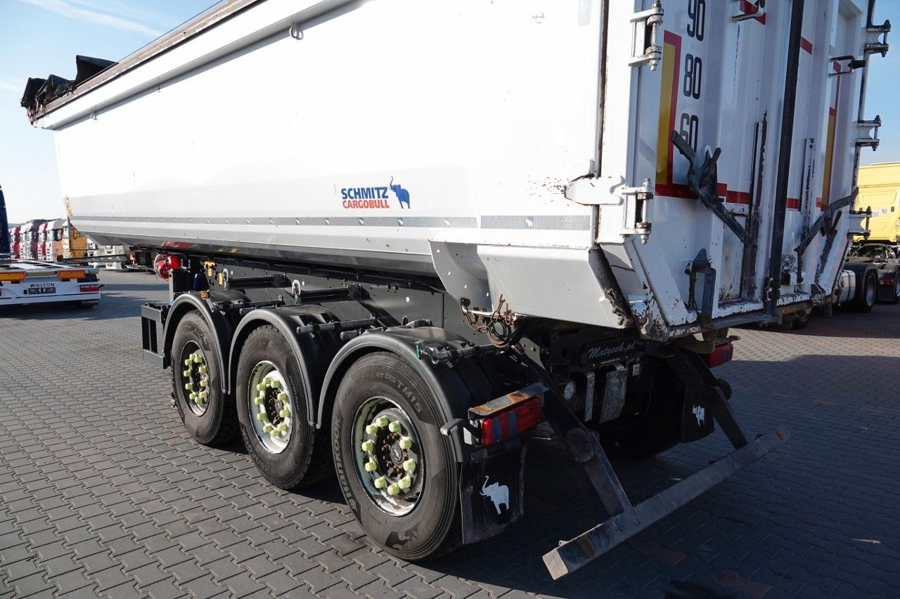 Semirremolque volquete Schmitz Cargobull WYWROTKA 30 m3 / STALOWA / RYNNA WANNA HP / OŚ P: foto 10 Semirremolque volquete Schmitz Cargobull WYWROTKA 30 m3 / STALOWA / RYNNA WANNA HP / OŚ P: foto 10