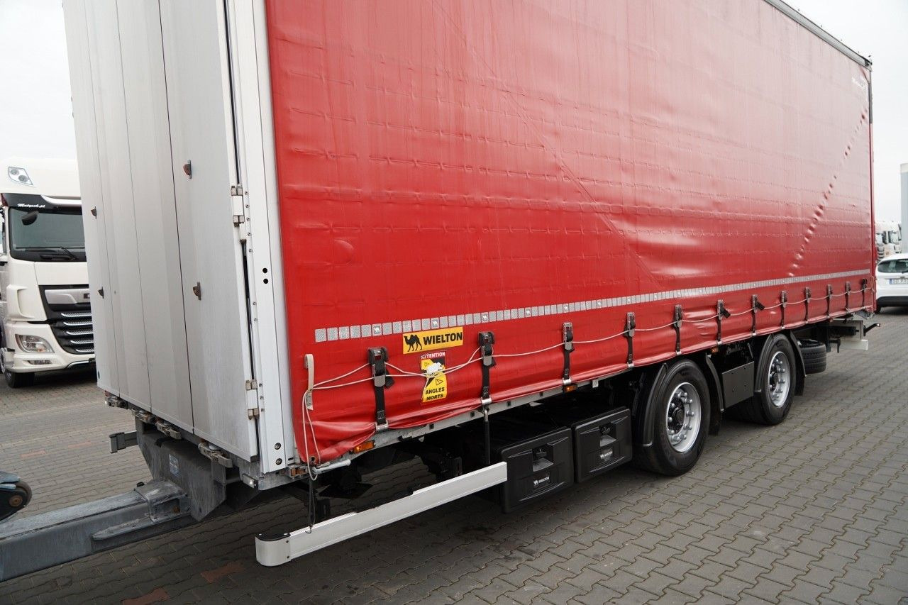 Arrendamiento de  Volvo FH 460 / ZESTAW TANDEM / 120 M3 / PRZEJAZDOWY / Volvo FH 460 / ZESTAW TANDEM / 120 M3 / PRZEJAZDOWY /: foto 11 Arrendamiento de  Volvo FH 460 / ZESTAW TANDEM / 120 M3 / PRZEJAZDOWY / Volvo FH 460 / ZESTAW TANDEM / 120 M3 / PRZEJAZDOWY /: foto 11