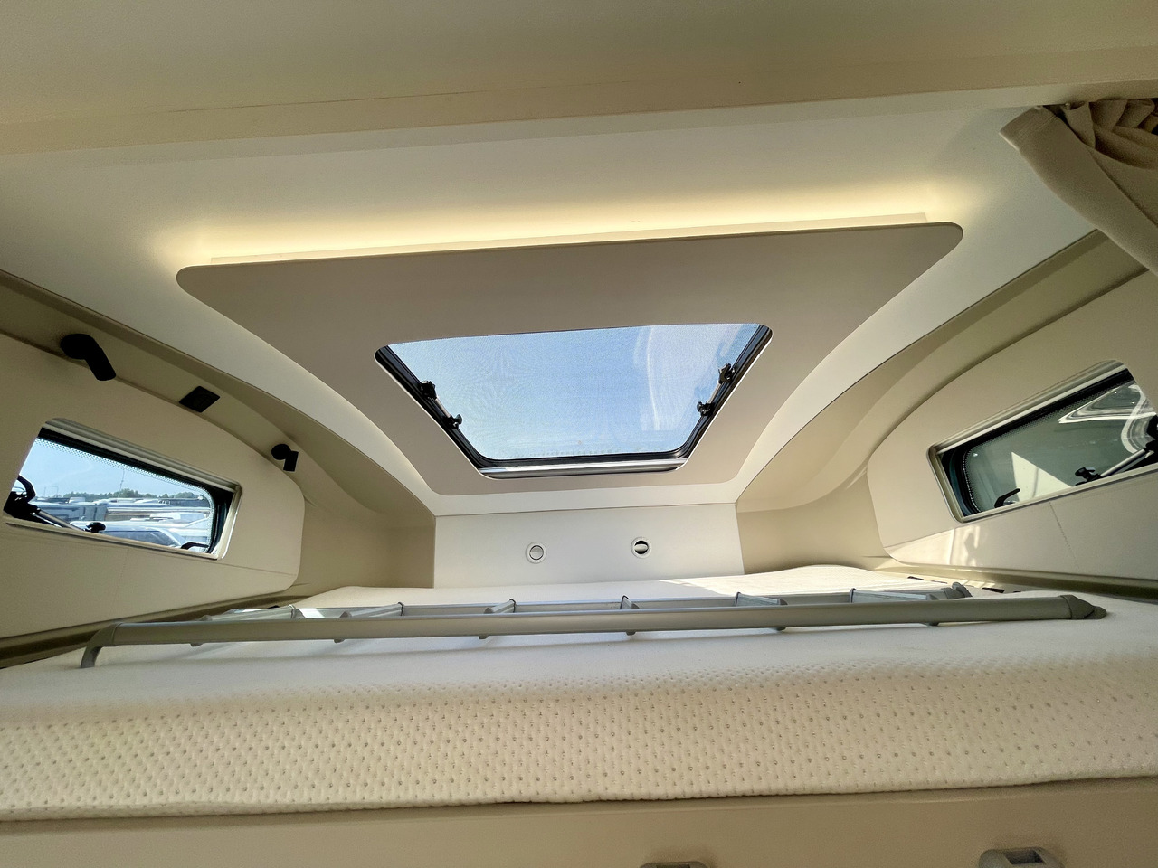 Autocaravana capuchina ADRIA: foto 14 Autocaravana capuchina ADRIA: foto 14