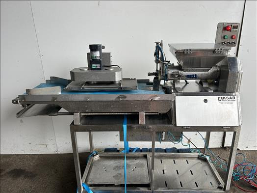 Aksar AFM-BFM Rasgulla Gulabjamun making machine - Maquinaria de panadería: foto 1 Aksar AFM-BFM Rasgulla Gulabjamun making machine - Maquinaria de panadería: foto 1