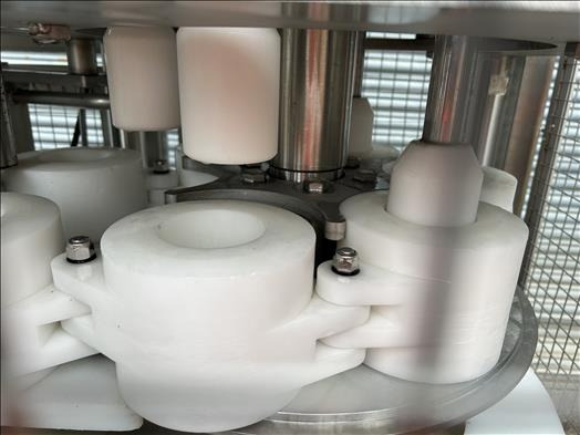 Carruthers Six-Pak 46000 Six station volumetric filler - Maquinaria de alimentación: foto 4 Carruthers Six-Pak 46000 Six station volumetric filler - Maquinaria de alimentación: foto 4