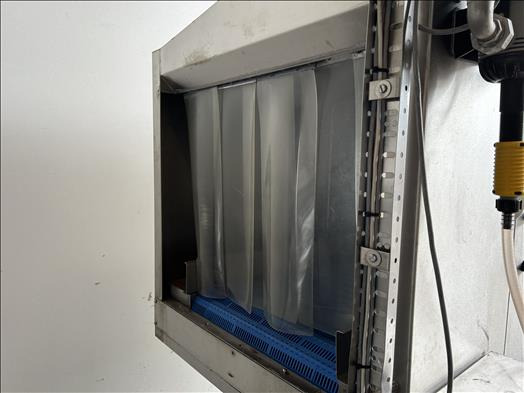 IWM SAN100 Sanitiser tunnel - Maquinaria de alimentación: foto 3 IWM SAN100 Sanitiser tunnel - Maquinaria de alimentación: foto 3